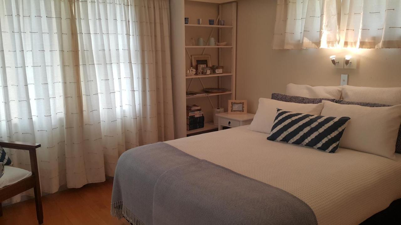 Blooming Delight Tauranga Apartment ภายนอก รูปภาพ